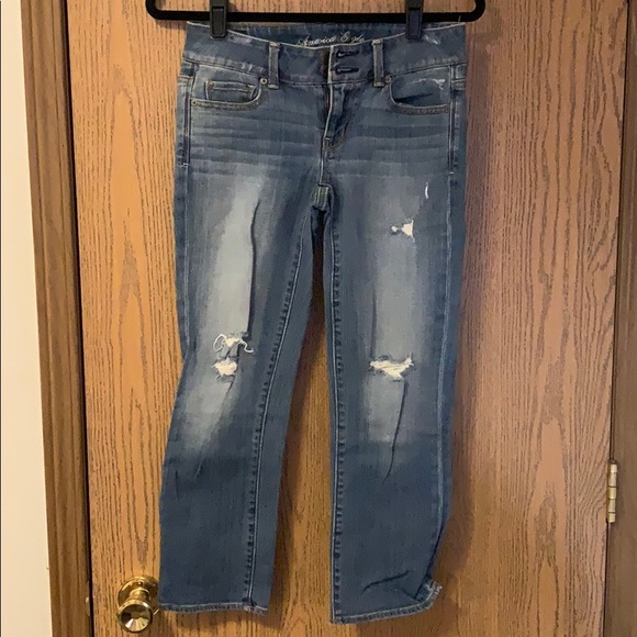 American Eagle Outfitters Denim - American Eagle capris American Eagle Outfitters Denim - American Eagle capris